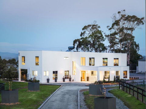 Paradise Point - Tamar Valley 14 Persons Residence With Pool - Accommodation Brisbane 1