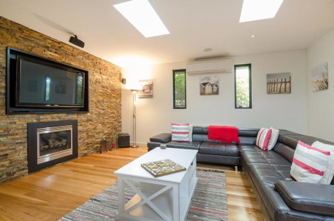 PIER 55 - DROMANA... - Accommodation Brisbane 0