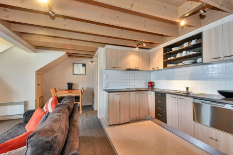 Pinot - Accommodation Brisbane 2