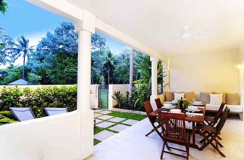 Plantation House 1 Spacious 4 Bedroom House Near Beach WIFI Netflix Telstra TV Playground Pool BBQ - Accommodation Brisbane 3
