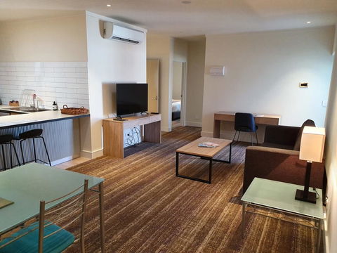 Porter's Plainland Hotel - Accommodation Brisbane 3
