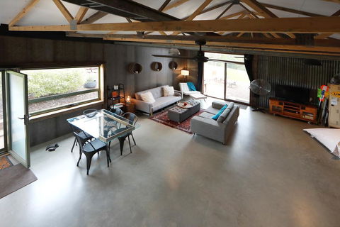 Powerhouse @ Eagles Rise - Accommodation Brisbane 0