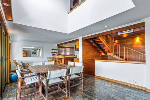 Private Tropical Oasis, Marcus Beach - Accommodation Brisbane 3