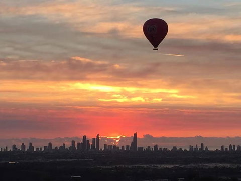 Private Villa With Great Views - Accommodation Brisbane 0