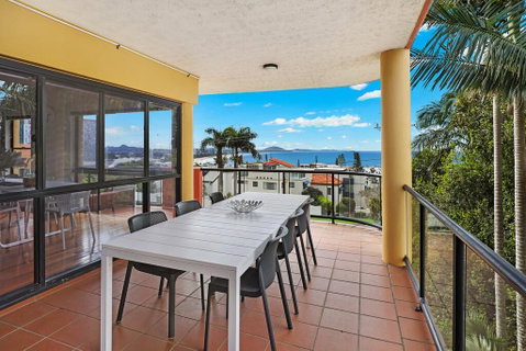 PRTFINO-THE ULTIMATE PENTHOUSE - Accommodation Brisbane 3