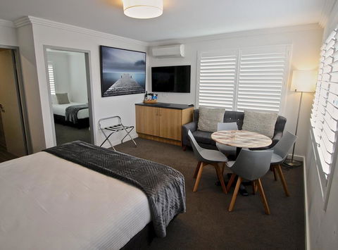 Quays Hotel - Accommodation Brisbane 2