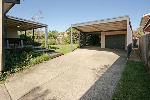 Rackham 12 - Accommodation Brisbane 2