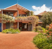 Rainbow House - Accommodation Brisbane