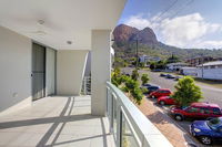 Resort Style Apartment On Gregory