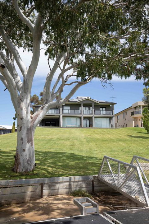 River Devine - Accommodation Brisbane 3