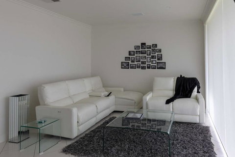 River Devine - Accommodation Brisbane 2