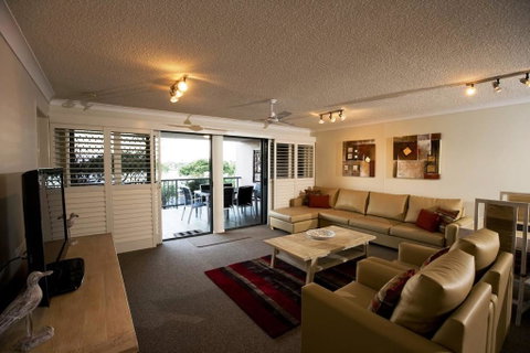 Riverdance Apartments - Accommodation Brisbane 1
