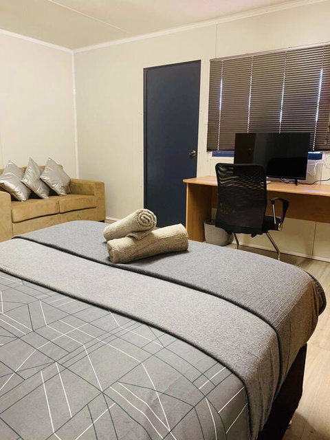 Riverside Hotel - Accommodation Brisbane 3