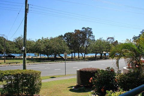 RIVERVIEW, UNIT 6, CURRUMBIN - Accommodation Brisbane 0