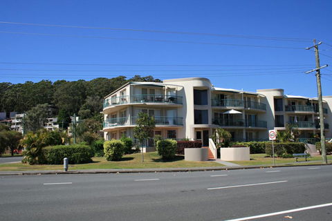RIVERVIEW, UNIT 6, CURRUMBIN - Accommodation Brisbane 3