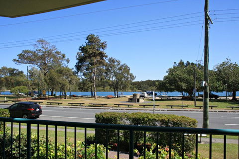 RIVERVIEW, UNIT 6, CURRUMBIN - Accommodation Brisbane 1