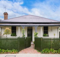 Roalies Farm House - Accommodation Brisbane
