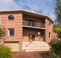 Romeo  Juliet - Accommodation Brisbane