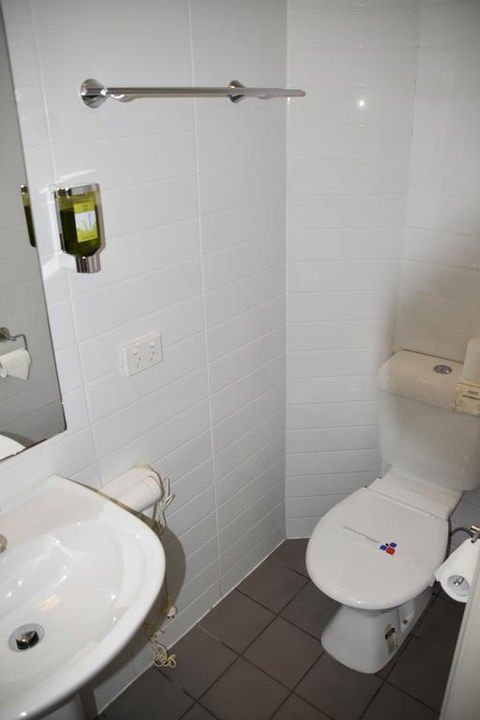 Royal Hotel Motel Gympie - Accommodation Brisbane 3