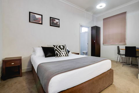 Royal Hotel Motel Gympie - Accommodation Brisbane 1