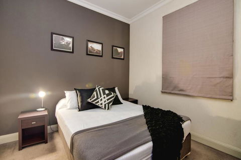 Royal Hotel Motel Gympie - Accommodation Brisbane 2