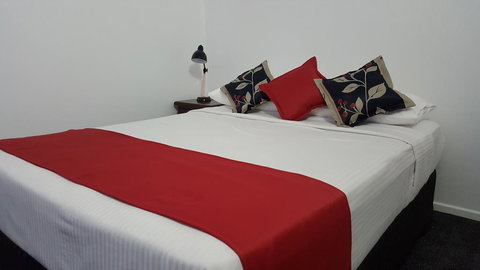 Royal Motel Tenterfield - Accommodation Brisbane 2