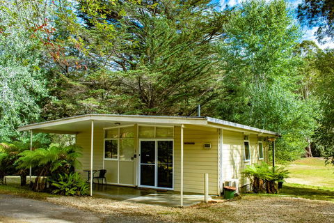 Russell Falls Holiday Cottages - Accommodation Brisbane 0
