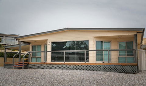 SALT - 37 Oceanview Drive - Accommodation Brisbane 1
