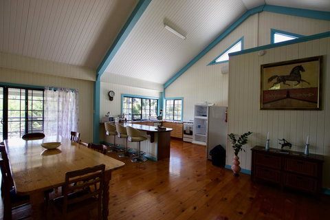 Samford Lakes - Accommodation Brisbane 3