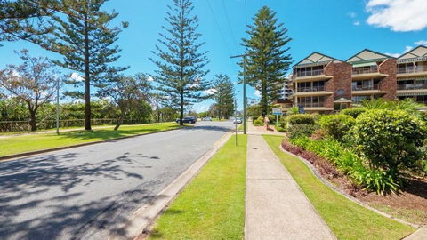 San Chelsea Beachside Apartments - Accommodation Brisbane 1