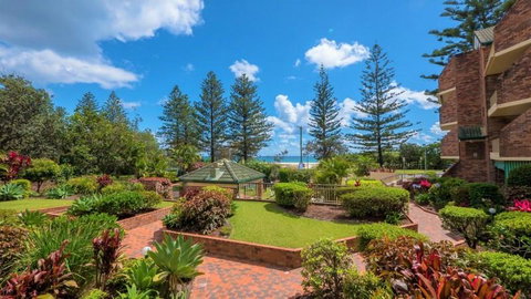 San Chelsea Beachside Apartments - Accommodation Brisbane 3