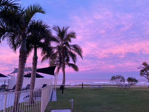 San Simeon Beachfront Apartments Tugun - Accommodation Brisbane 2