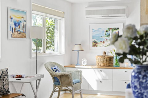 SANTORINI BEACH HOUSE - SAFETY BEACH - Accommodation Brisbane 1