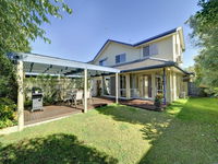 Sea Whispers  Fingal Bay