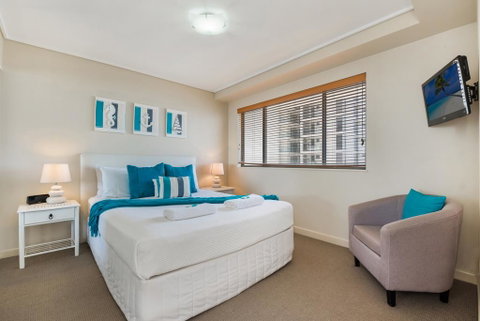 Seamark On First - Accommodation Brisbane 1