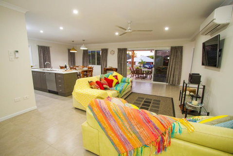 Seas The Day - Accommodation Brisbane 0
