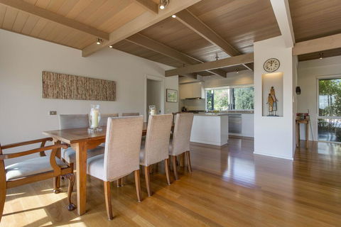 Seaside Escape Family Friendly Mount Martha Retreat - Accommodation Brisbane 3