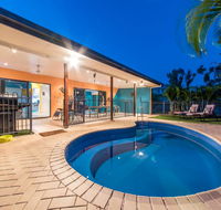 Seaside Hideaway- Hideaway Bay - Accommodation Brisbane