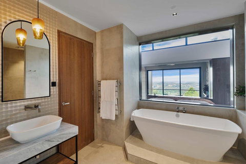 Sequoia Lodge - Accommodation Brisbane 0