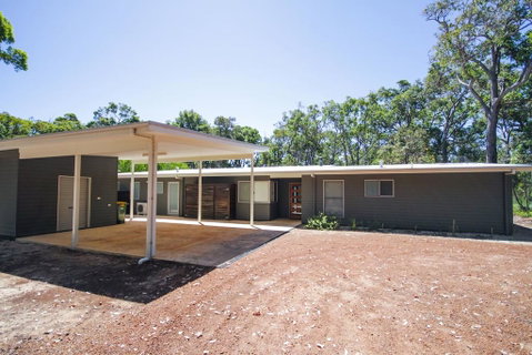 Sequoia Sanctuary - Accommodation Brisbane 1