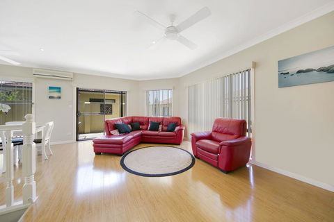 Seychells - Toowoon Bay - Accommodation Brisbane 2