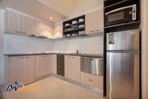 Shiraz - Accommodation Brisbane 1