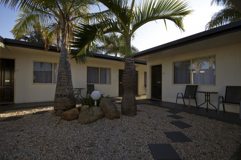 Silo Motor Inn - Accommodation Brisbane 3