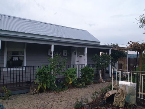 Silverbirch Cottage - Accommodation Brisbane 1