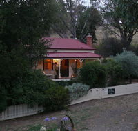 Sinnamons Cottage - Accommodation Brisbane