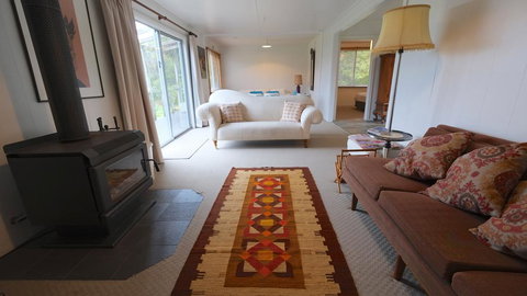 Sisters Beach House - Accommodation Brisbane 3