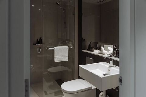 SKYE Suites Green Square - Accommodation Brisbane 1