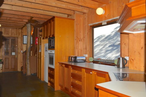Snowdrop Lodge - Accommodation Brisbane 2
