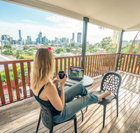 Somewhere To Stay Backpackers - Accommodation Brisbane