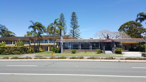 South Pacific Palms Motor Inn - Accommodation Brisbane 1